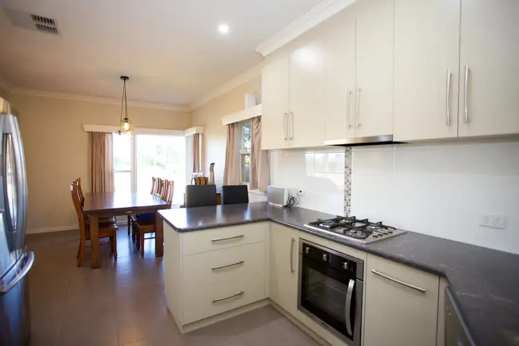 Fifth view of Homely house listing, 4 Ivy Street, Horsham VIC 3400