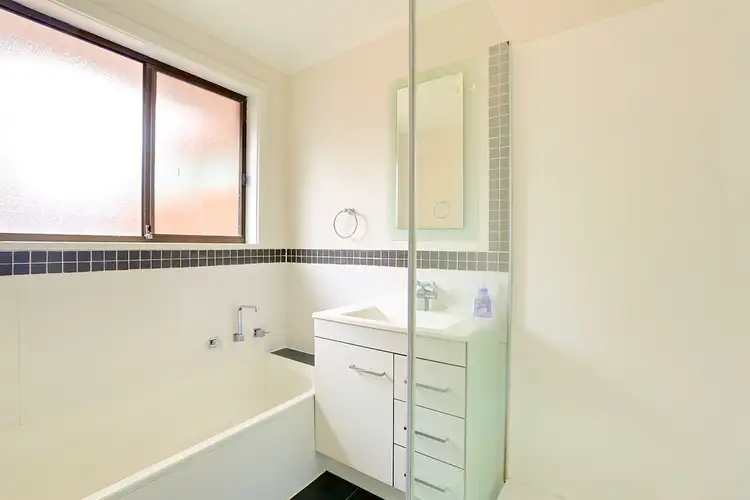 Fourth view of Homely unit listing, 4/3b Shenstone Place, Montrose TAS 7010