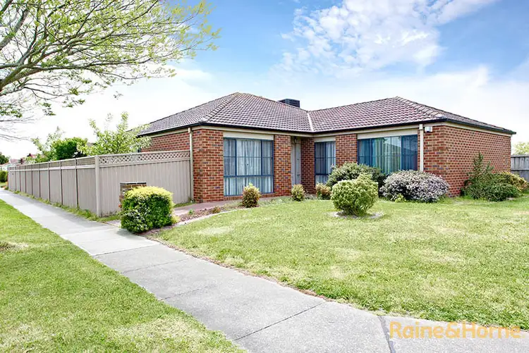 29 Sherwood Road, Narre Warren South VIC 3805