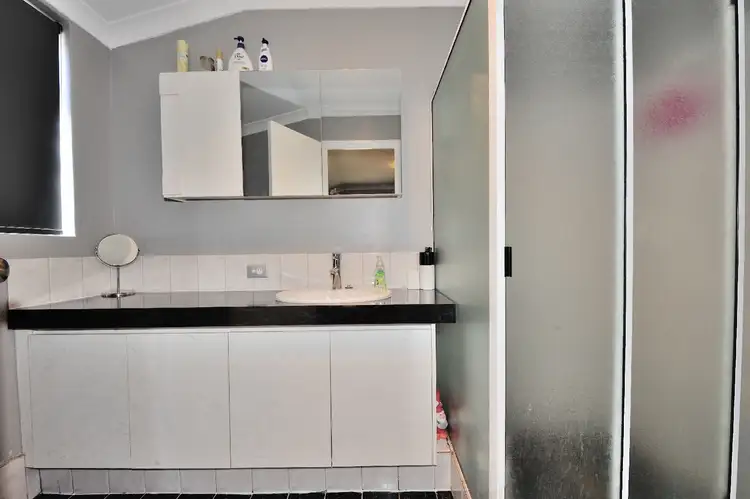 Fourth view of Homely house listing, 5 Grenadier Court, Warnbro WA 6169