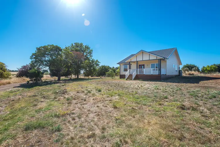 2 Adamson Street, Malmsbury VIC 3446