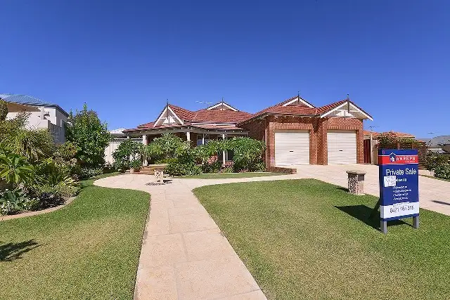 11 Halifax Boulevard, Mindarie WA 6030