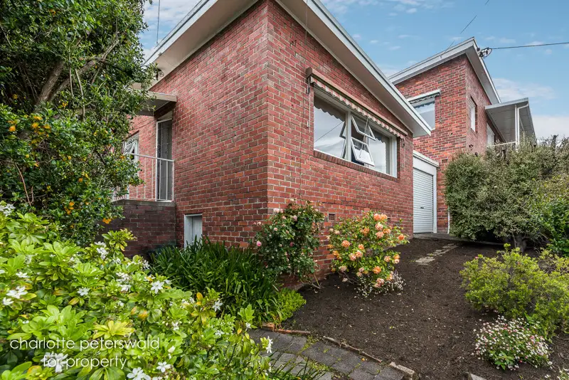Main view of Homely unit listing, 2/1 Richmond Parade, Sandy Bay TAS 7005