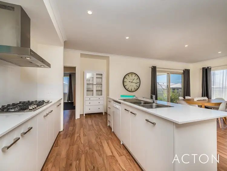 22 Needletail Avenue, Alkimos WA 6038
