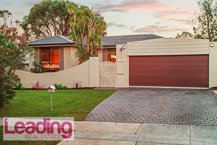 15 Lambert Avenue, Sunbury VIC 3429