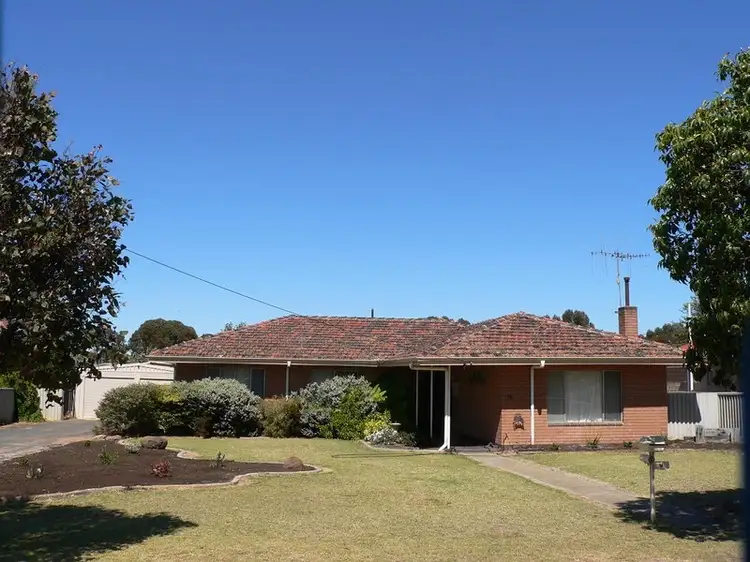 16 Rogers Avenue, Katanning WA 6317