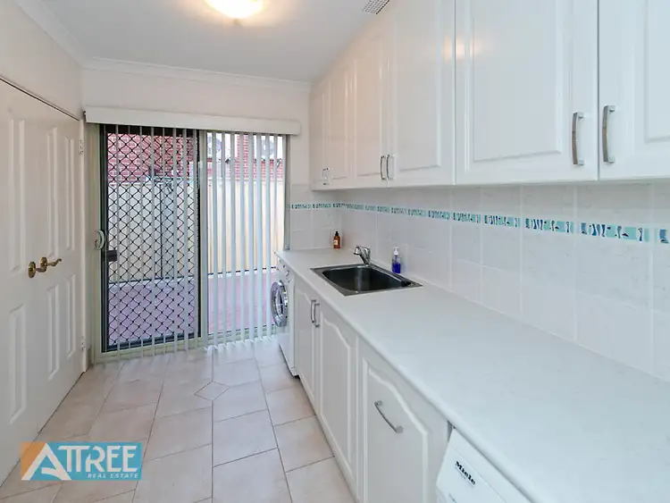 Seventh view of Homely house listing, 8 Austral Court, Canning Vale WA 6155