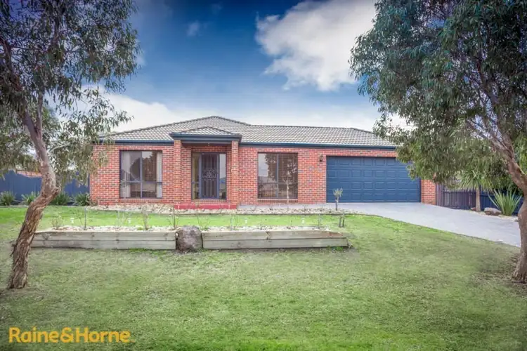 1 Semillon Court, Sunbury VIC 3429