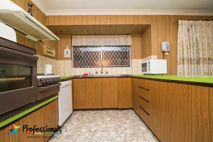 Sixth view of Homely house listing, 99 Groveland Drive, Camillo WA 6111