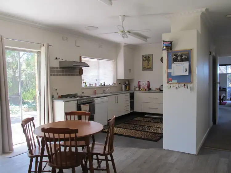 Sixth view of Homely house listing, 102 Day Street, Bairnsdale VIC 3875
