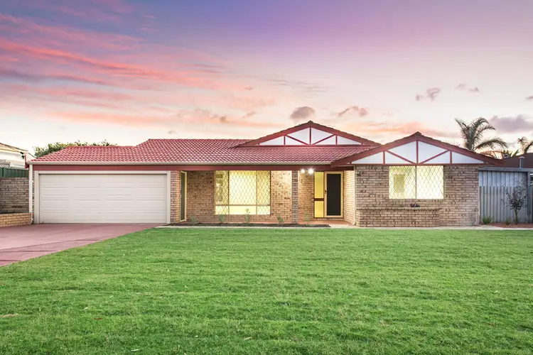 33 Pioneer Drive, Yangebup WA 6164