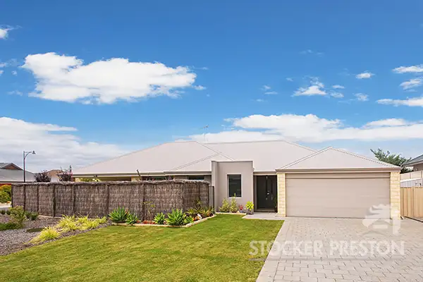 13 Indooroopilly Crescent, Dunsborough WA 6281