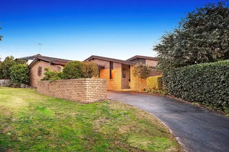 24 Stableford Avenue, Glen Waverley VIC 3150