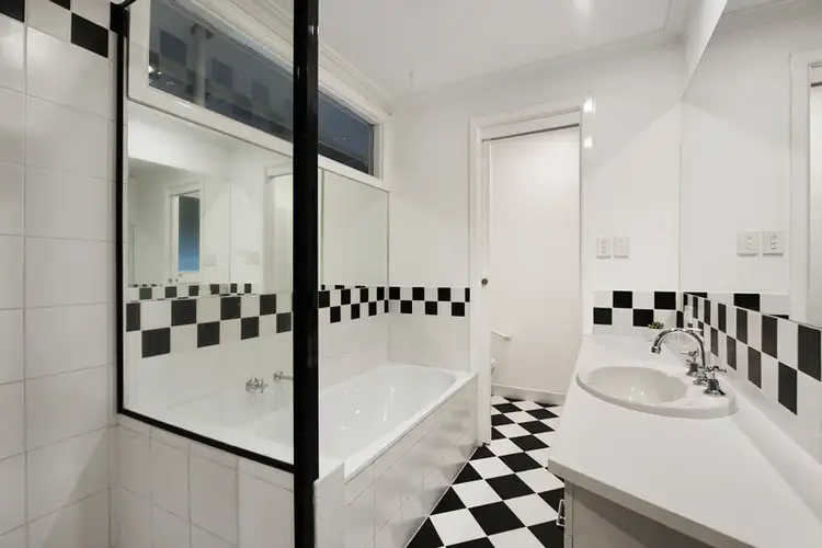 Fifth view of Homely house listing, 27 Westerfield Drive, Notting Hill VIC 3168