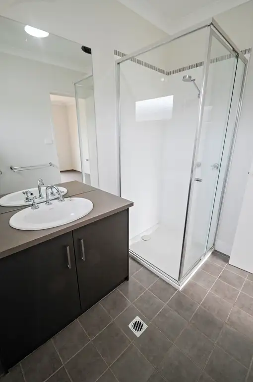 Sixth view of Homely house listing, 6 Rovere Place, Griffith NSW 2680