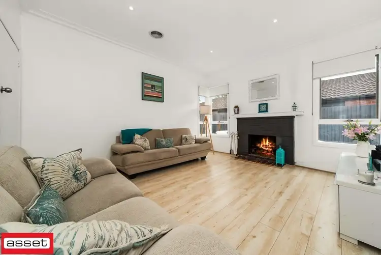 Third view of Homely house listing, 5 Bayside Grove, Seaford VIC 3198