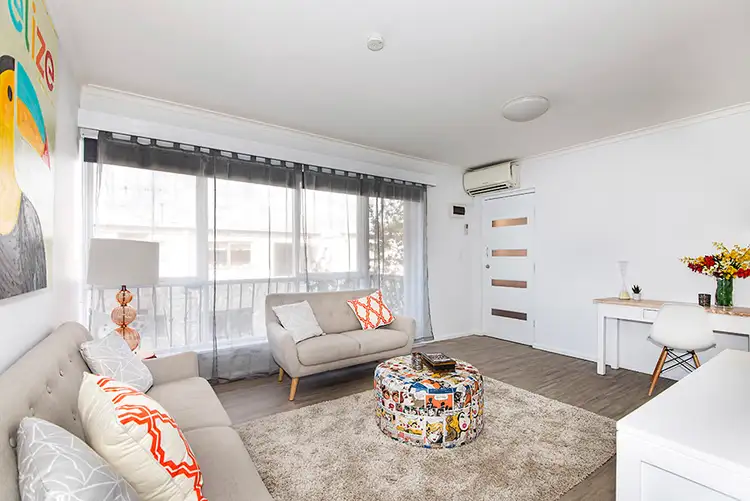 8/562 PASCOE VALE ROAD, Pascoe Vale VIC 3044