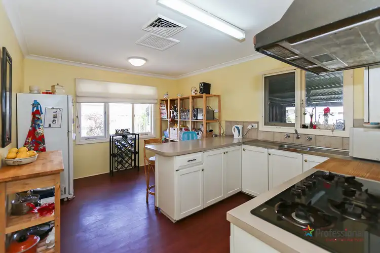 26 Ferrara Way, Girrawheen WA 6064
