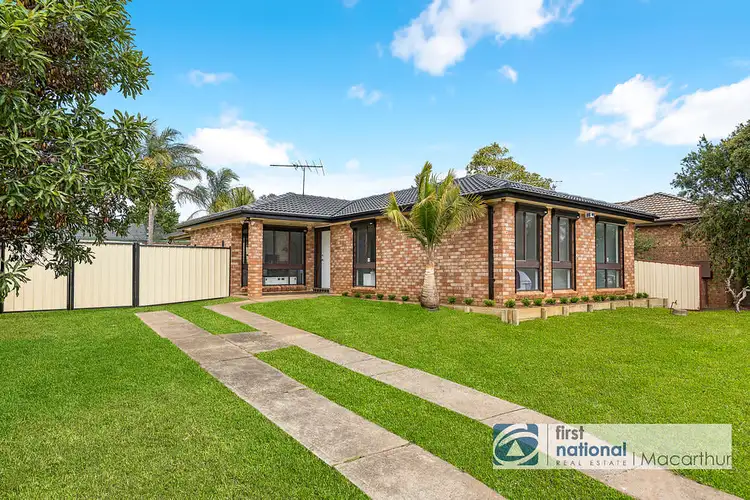 213 Copperfield Drive, Rosemeadow NSW 2560