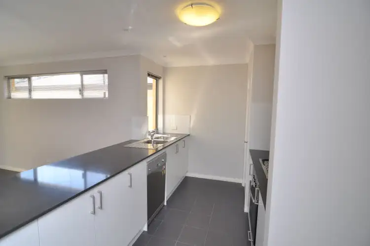 Seventh view of Homely house listing, 4 Gold Ridge, Wannanup WA 6210