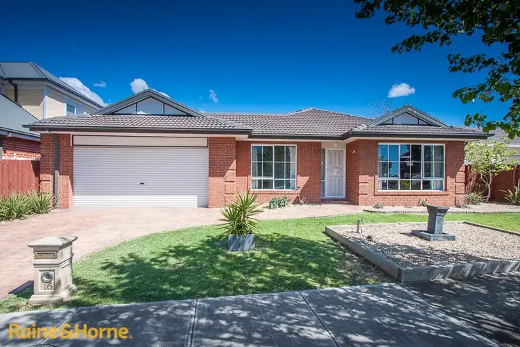 16 Jardine Crescent, Sunbury VIC 3429