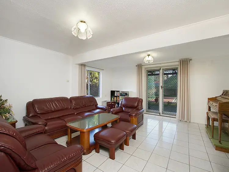 Second view of Homely house listing, 8 Erna Court, Sunnybank QLD 4109