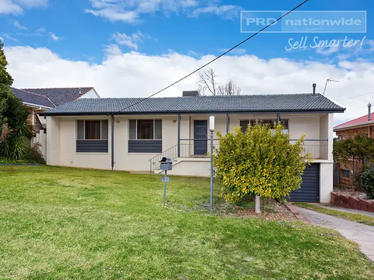 114 Simkin Crescent, Kooringal NSW 2650