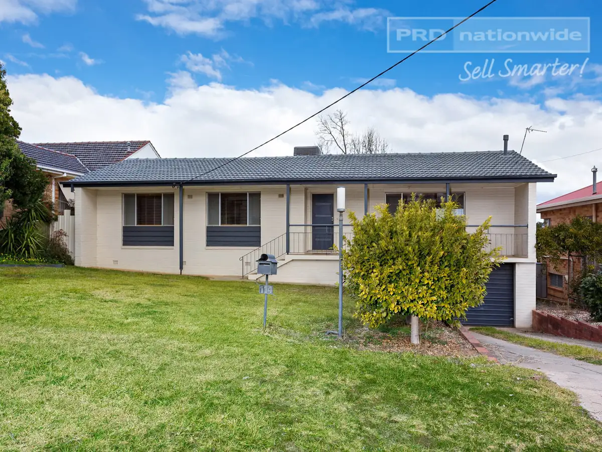 Main view of Homely house listing, 114 Simkin Crescent, Kooringal NSW 2650