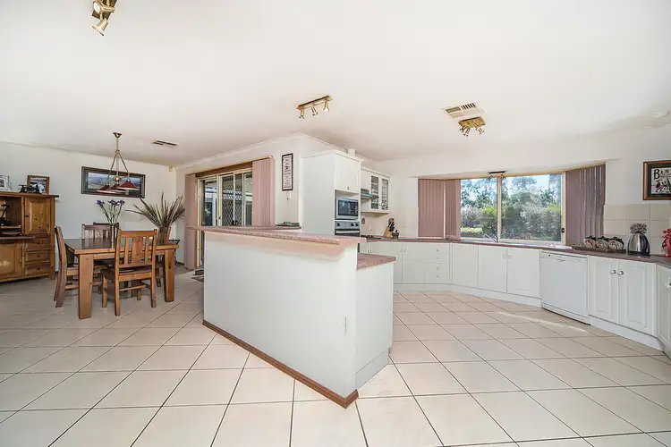 2 Bethesda Road, Lewiston SA 5501