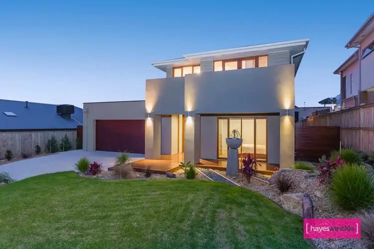 48 Stoneleigh Crescent, Highton VIC 3216