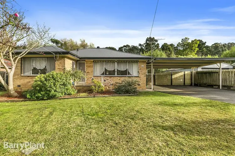 26 Croydondale Drive, Mooroolbark VIC 3138