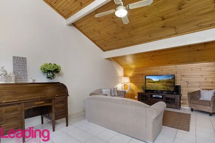 Sixth view of Homely house listing, 9 Turnberry Drive, Sunbury VIC 3429