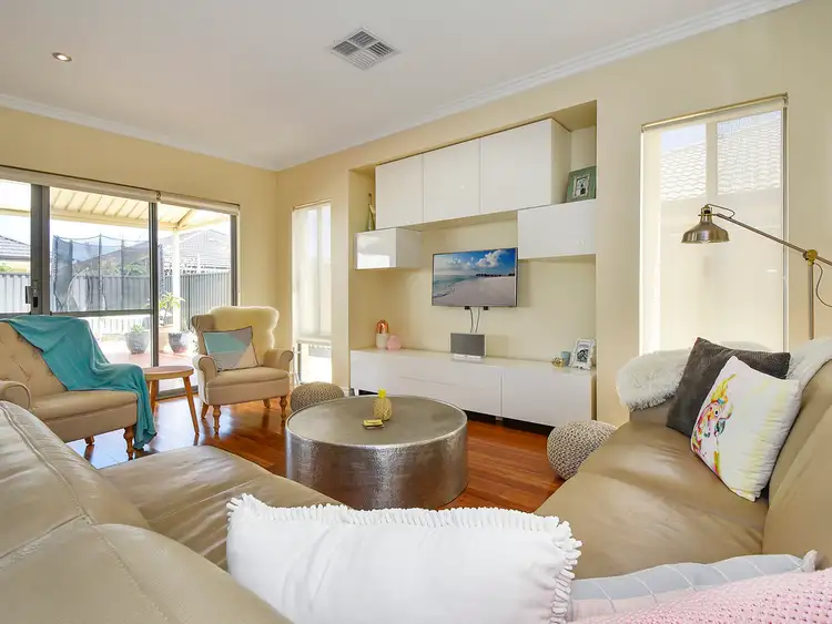 Seventh view of Homely house listing, 6 Saligna Way, Dayton WA 6055