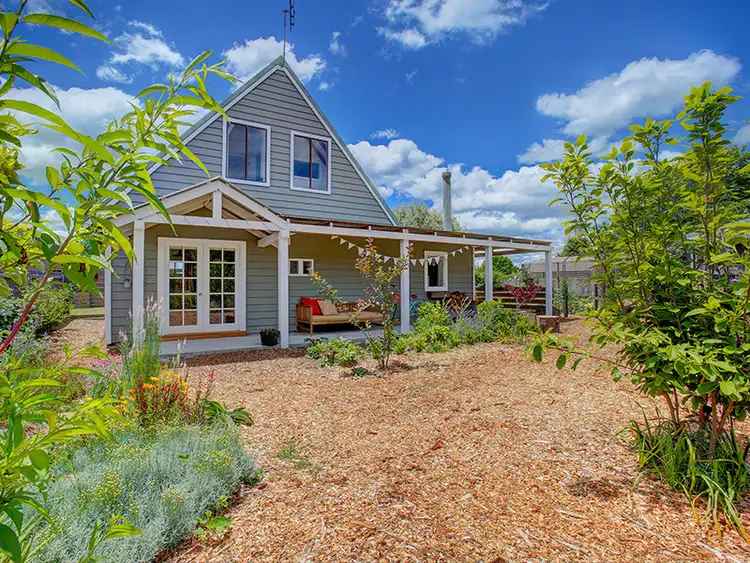 72 North Street, Robertson NSW 2577