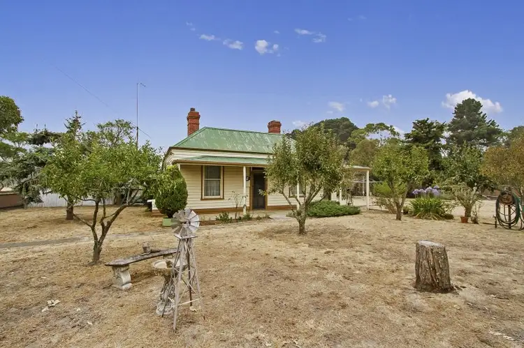 17 Blackhill Road,, Kyneton VIC 3444