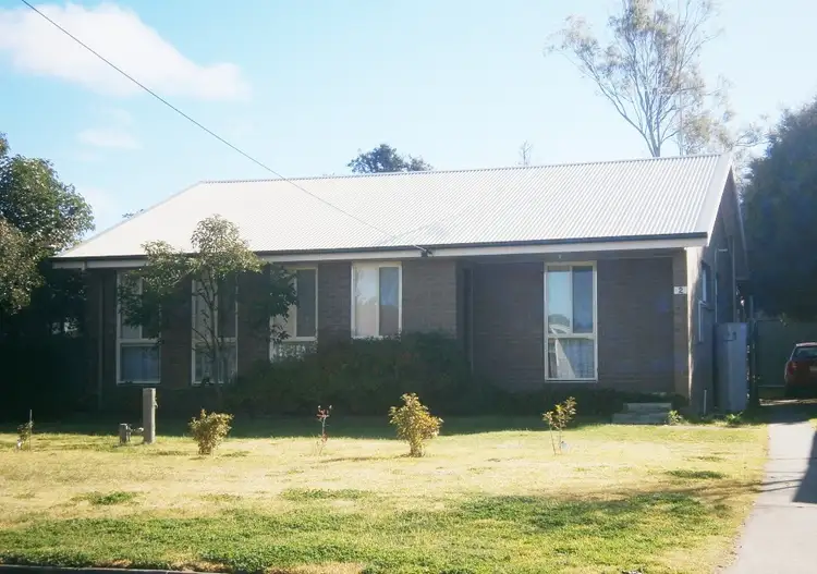 2 Churchill Place, Yarrawonga VIC 3730