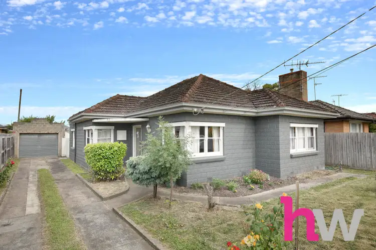 40 Wilsons Road, Newcomb VIC 3219