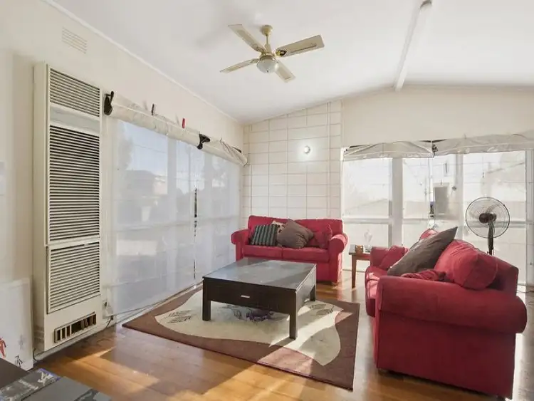 Second view of Homely house listing, 32 Corinella Crescent, Dallas VIC 3047