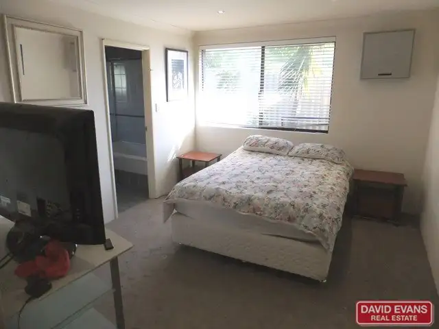 Fifth view of Homely house listing, 42 Redfin Crescent, Beldon WA 6027