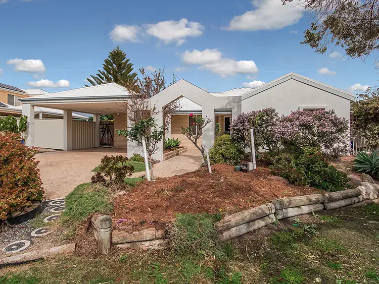 Second view of Homely house listing, 8 Wacona Way, Secret Harbour WA 6173