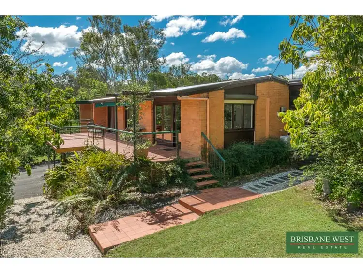 87 Pinjarra Road, Pinjarra Hills QLD 4069