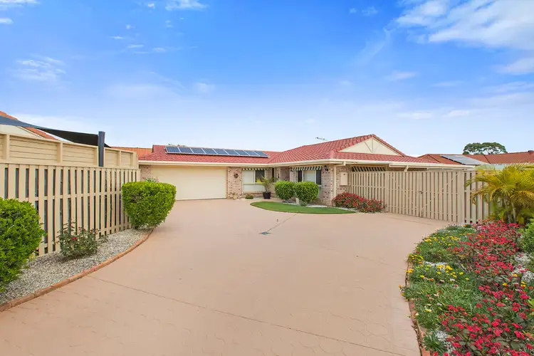 Main view of Homely semi-detached listing, 2 / 9 Rosnay Court, Banora Point NSW 2486