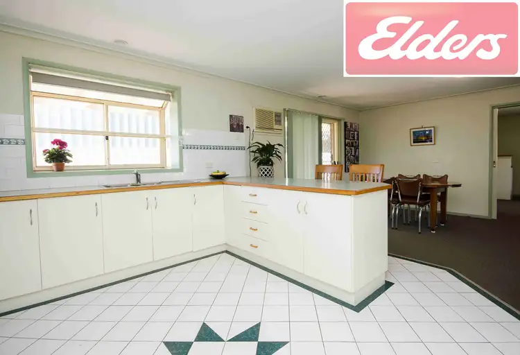 Second view of Homely unit listing, 2/8 Lomond Court, Wodonga VIC 3690