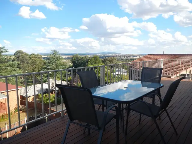 Fourth view of Homely house listing, 5 Mendos Place, Parkes NSW 2870