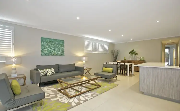 2/95 Welsby Parade, Bongaree QLD 4507