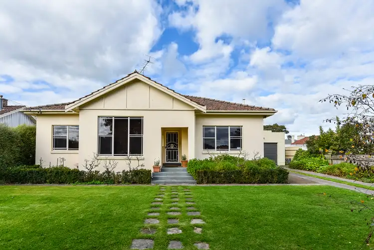 2 Dickson Street, Mount Gambier SA 5290