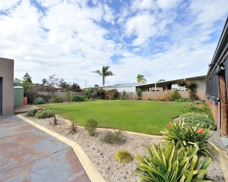 38 Charthouse Road, Safety Bay WA 6169