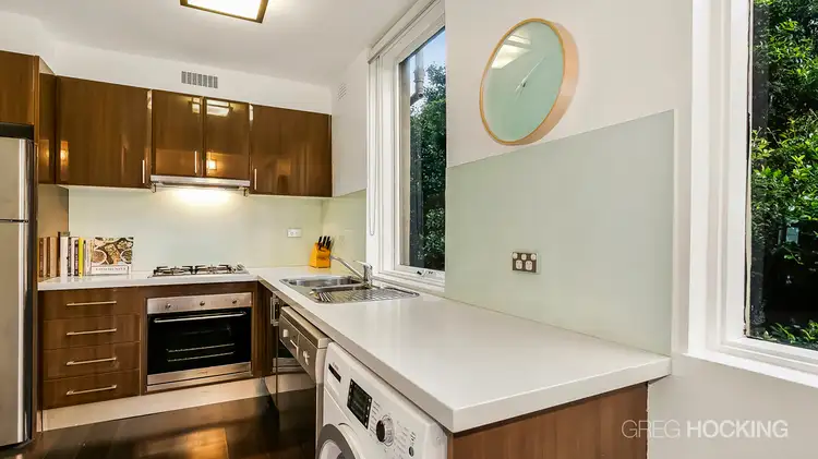 Fourth view of Homely apartment listing, 2/199 Montague St, South Melbourne VIC 3205