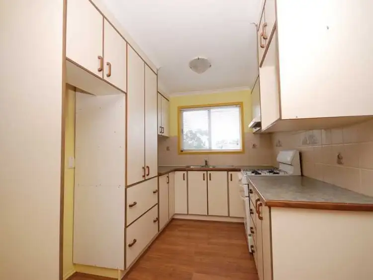 Fifth view of Homely house listing, 5 Bingham Place, Tolland NSW 2650