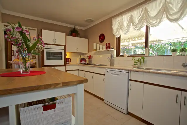 380 Warwick Road, Warwick WA 6024